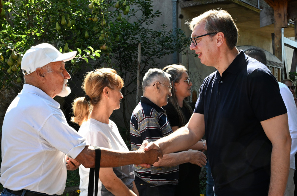 Vučić najavio novi put do Zvonačke Banje: "Plata u Babušnici nekada bila 202, a danas 798 evra"
