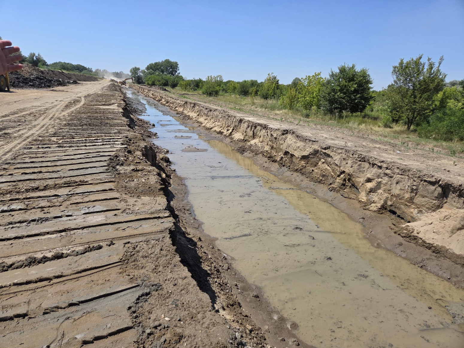 Ovako napreduju radovi na rekonstrukciji savskog nasipa FOTO