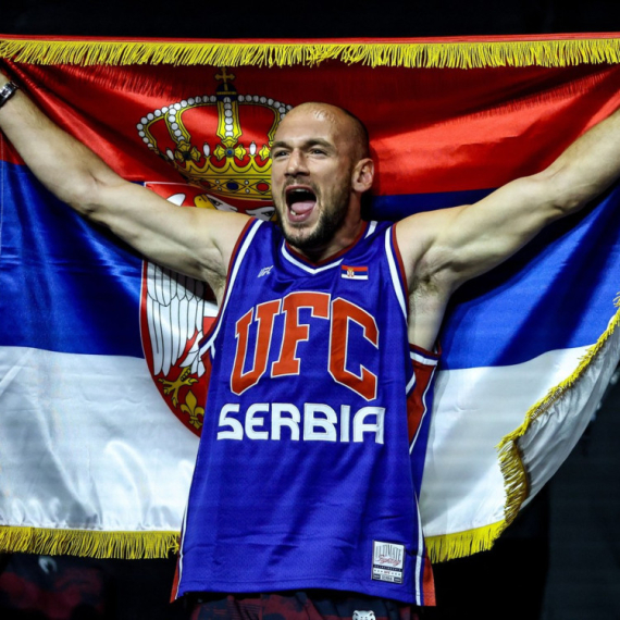 Sve je spremno za spektakl: MMA u Beogradu