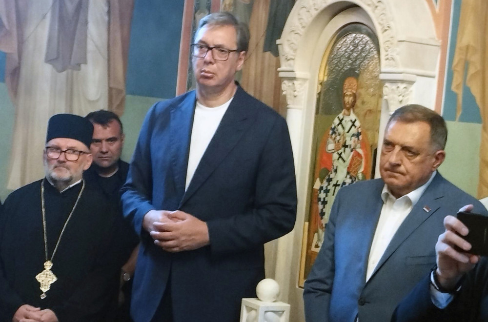 Vučić i Dodik u manastiru Rmanj; "Ne postoje Srbijanci, bosanski ili hrvatski Srbi, mi smo svi Srbi" FOTO