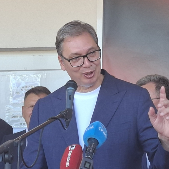 Vučić: Imamo velike probleme u energetici, još nema razloga za brigu građana