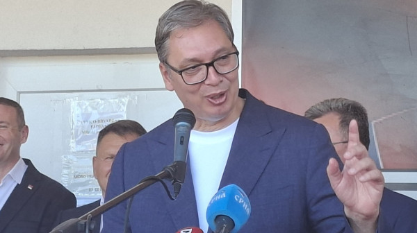 Vučić: Građani Srbije pobedili inflaciju, prema fleš proceni  1,9 odsto