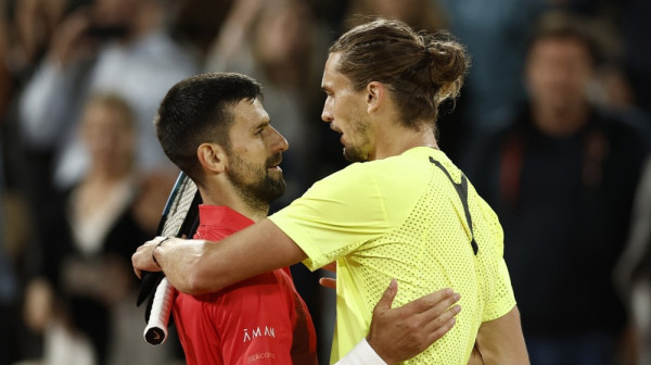 Zverev: "Đoković ima više od 400 miliona – mislite da ga je briga?"