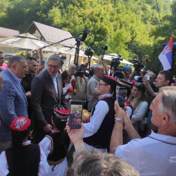 Vučić: "MMF potvrdio – Srbija će biti prva u Evropi po rastu sledeće godine"