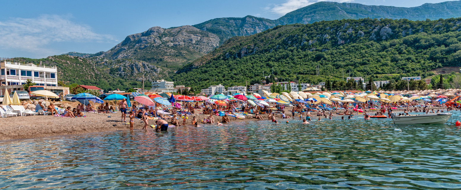 Ovo je najjeftinije letovalište na Jadranu; Postalo je pravi hit među turistima, noćenje već od 10 evra FOTO