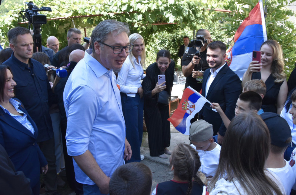 SPC objavila saopštenje episkopa Sergija: Istorija će pamtiti posetu Vučića