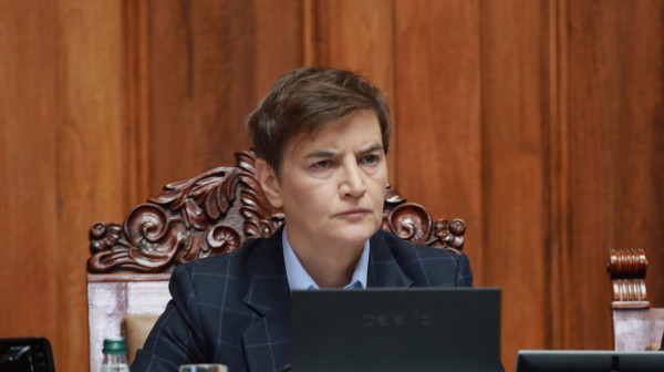 Brnabić o "studentskoj listi": "Ko bi obezbedio gas i naftu? Ko bi zaštitio građane?"