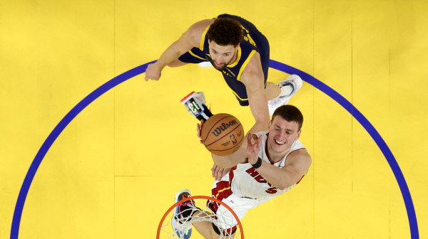 Jović za Kleja Tompsona – Majami razmišlja o trejdu
