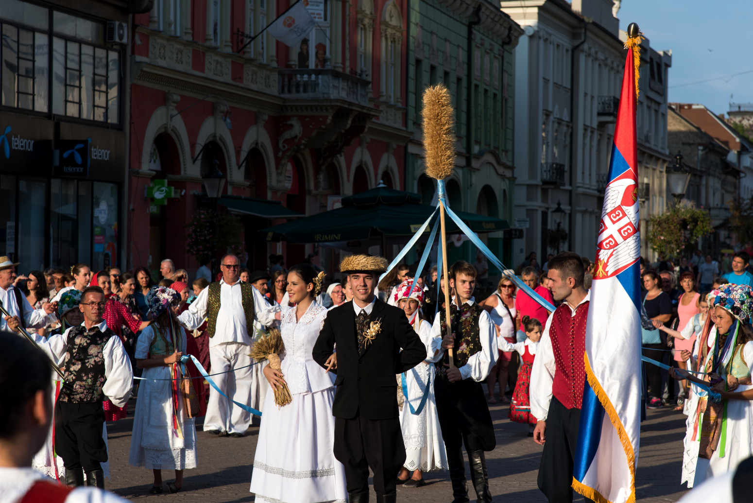 Hleb od novog žita stiže na Gradski trg: Subotica slavi Dužijancu