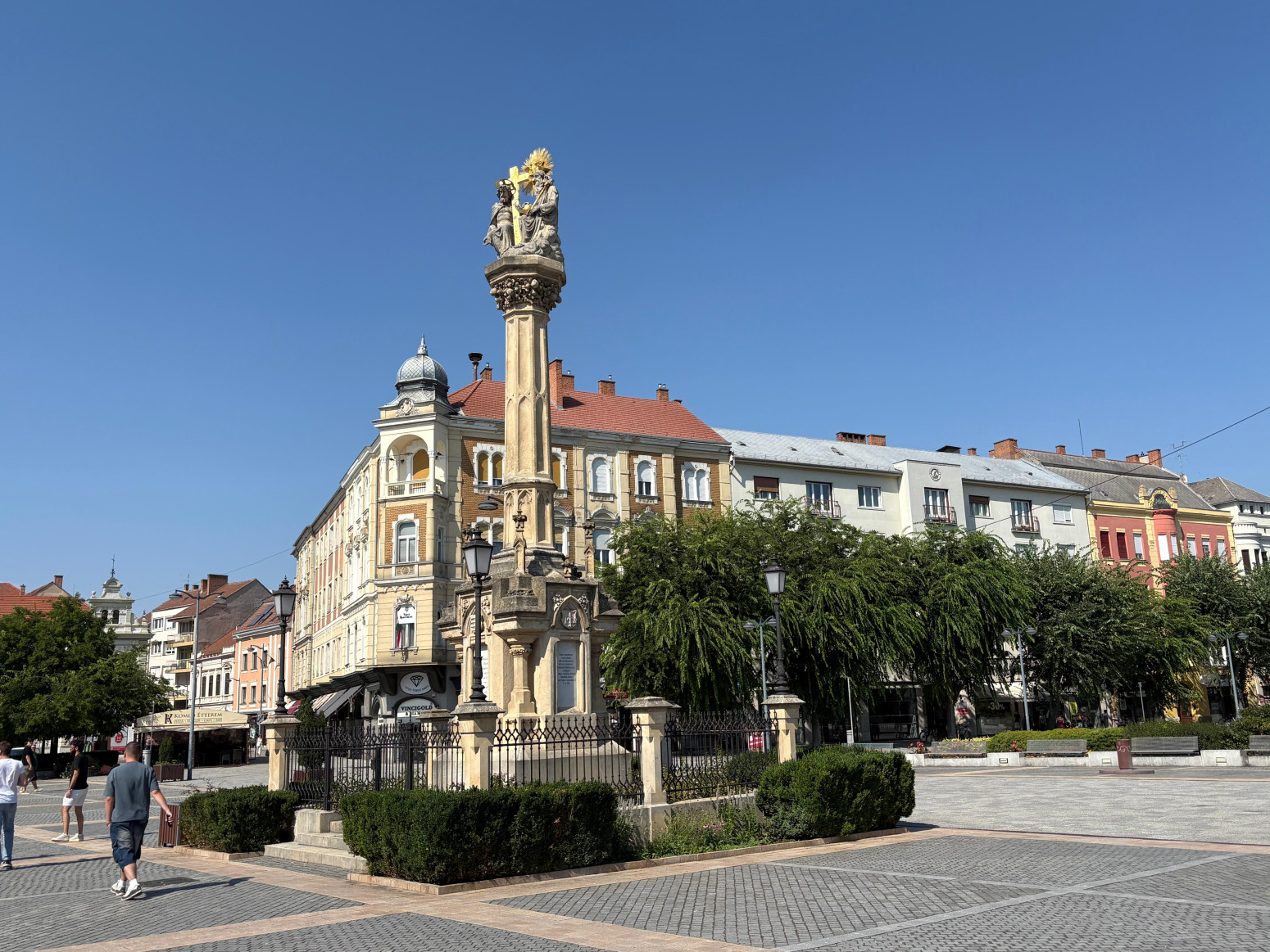 Imaju i Mađari svoj Rim – bili smo u najsrećnijem gradu u komšiluku FOTO