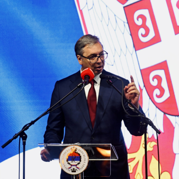 Opšta histerija oko Vučićevog govora: Hrvatima samo on smeta; Jasno im stavio do znanja da je Oluja zločin