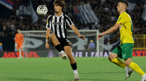 Partizan oštećen!