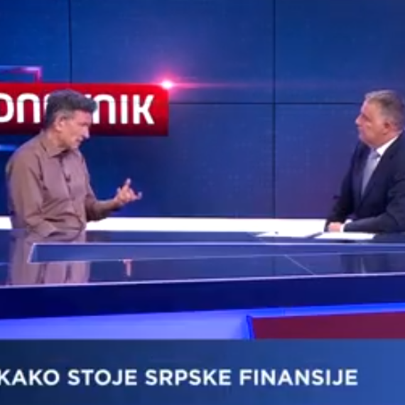 Pavlović na opozicionim medijima: Mali je u pravu, Srbija se odgovorno zadužuje  VIDEO
