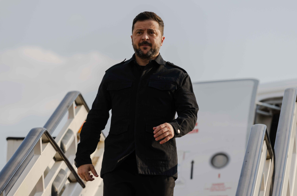 Zelenski stigao u Srbiju; Oglasio se po dolasku u Beograd FOTO/VIDEO