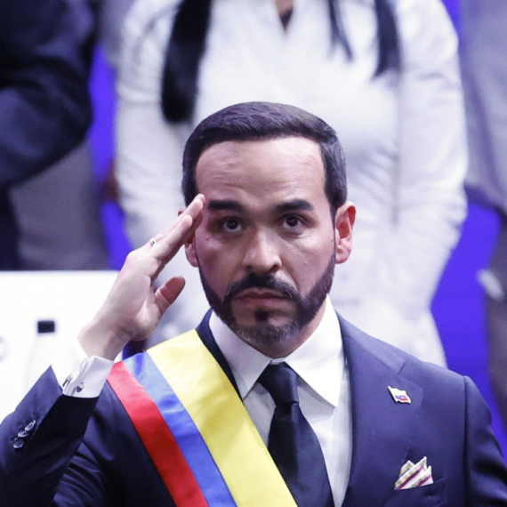 Kolumbija dobila novog predsednika: Inauguracija uz 11.000 vojnika