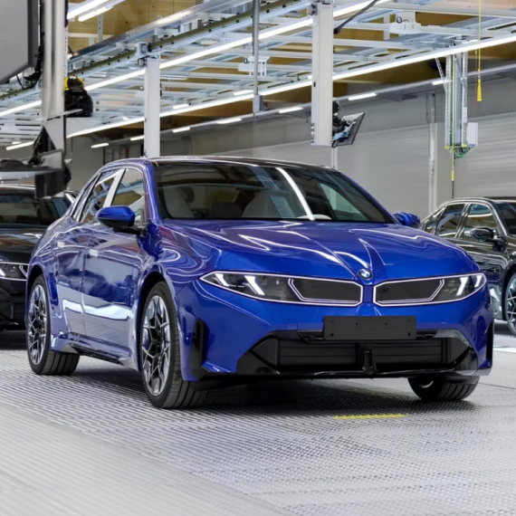BMW krenuo u novu eru: Ovaj model stiže kao ozbiljna pretnja Tesli FOTO
