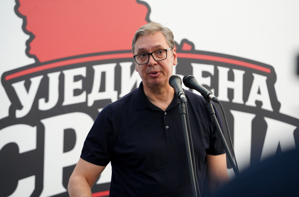 Vučić najavio veća primanja građana: "Penzije će da prate plate"
