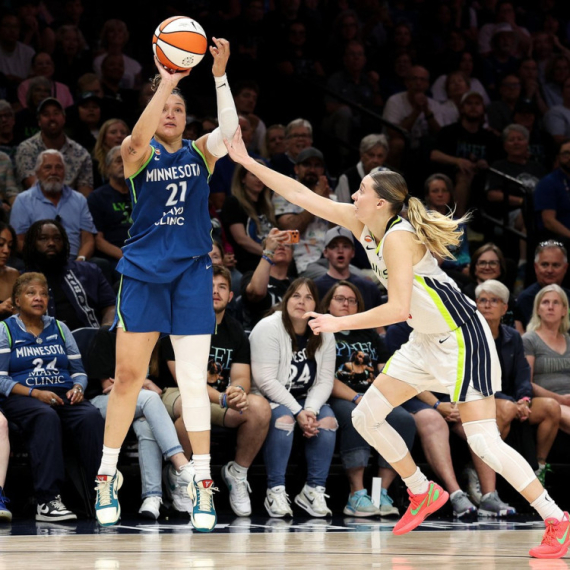 Prva u istoriji pogodila 10 trojki na WNBA utakmici! VIDEO