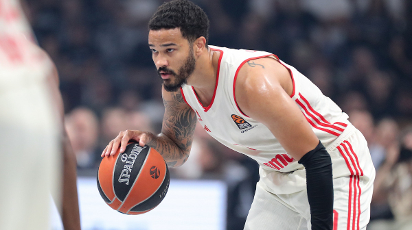 Oglasio se Asvel: Vajler-Beb pozajmljen Zvezdi!