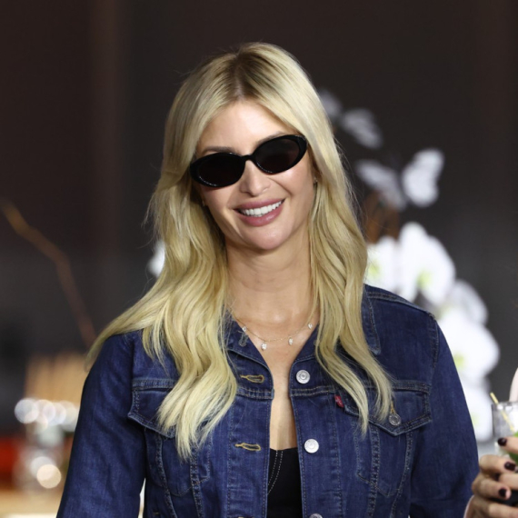 Ivanka Tramp ni u bikiniju ne može da zaustavi uvrede: "Nemaš dobro srce, idi kući" FOTO