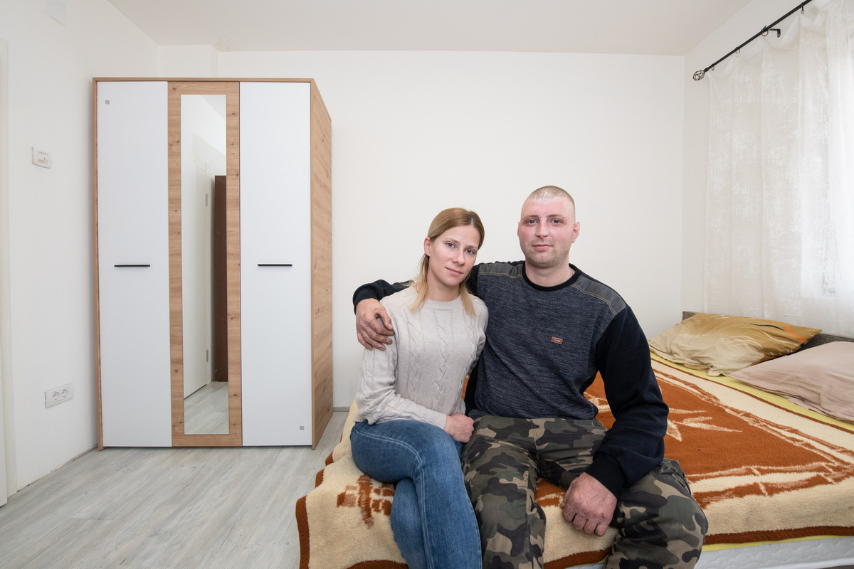 Telom zaštitio petoro dece od buktinje: Porodica kod Mladenovca sada dobila novi dom
