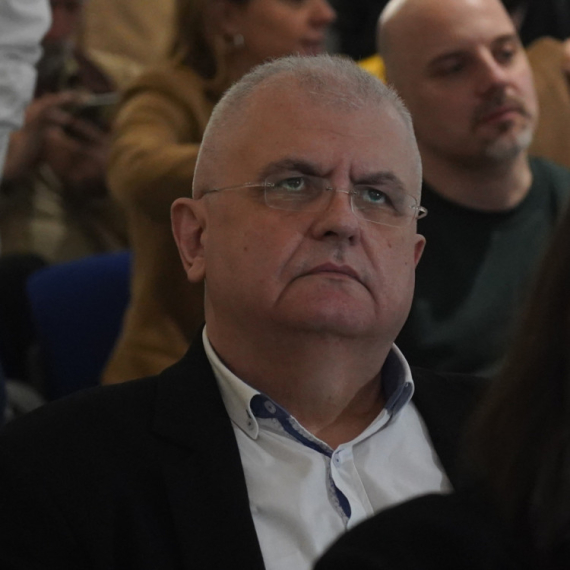 Skandalozne reči Nenada Čanka o SPC; Nazvao ih "gomilom bandita"