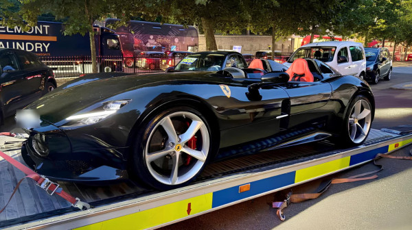 Velika racija u Londonu: Među 90 zaplenjenih automobila i Ferrari od 5 miliona dolara FOTO