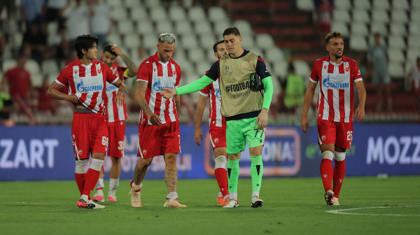 Nedopustivo za jednu Crvenu zvezdu