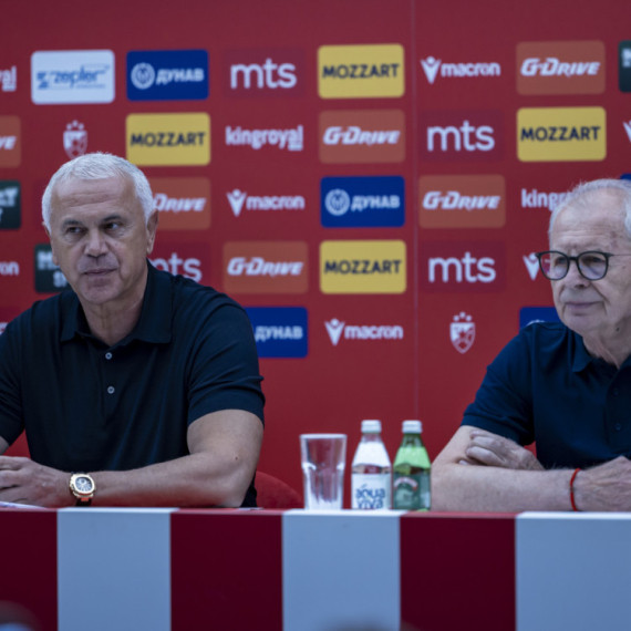 Terzić: "Zvezda izgledala jadno, sramota me je"; "Oni devet miliona, a mi 70"