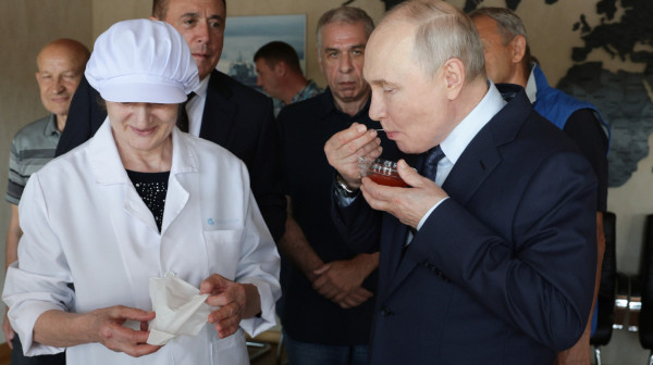 Putin je stigao i oni su pobesneli FOTO/VIDEO