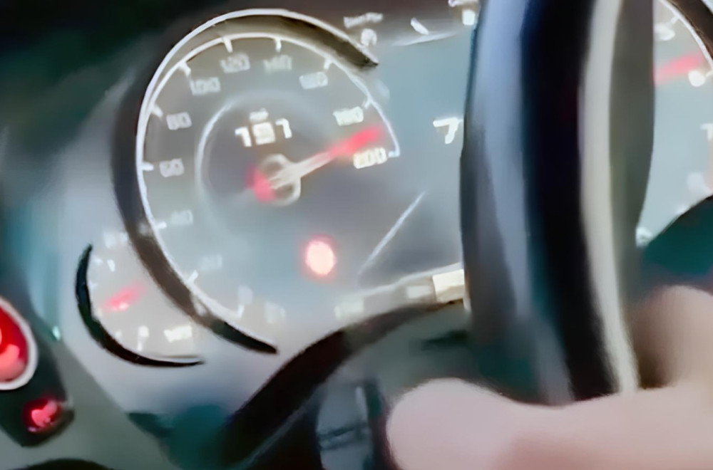 Fudbaler osuđen na četiri godine zatvora: Vozio BMW 307 km/h!