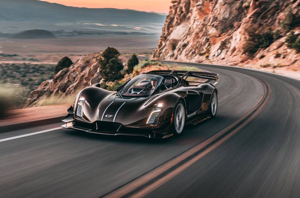 Czinger 21C Spyder: Hiperautomobil od 2,75 miliona dolara FOTO