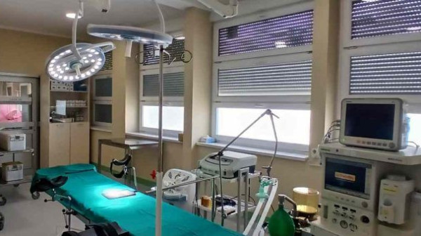 Otvorena renovirana sala za hitne carske rezove u Kruševcu