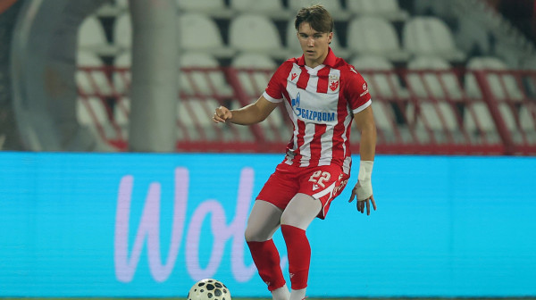 Italijani javljaju: Milan krenuo po Kostova?