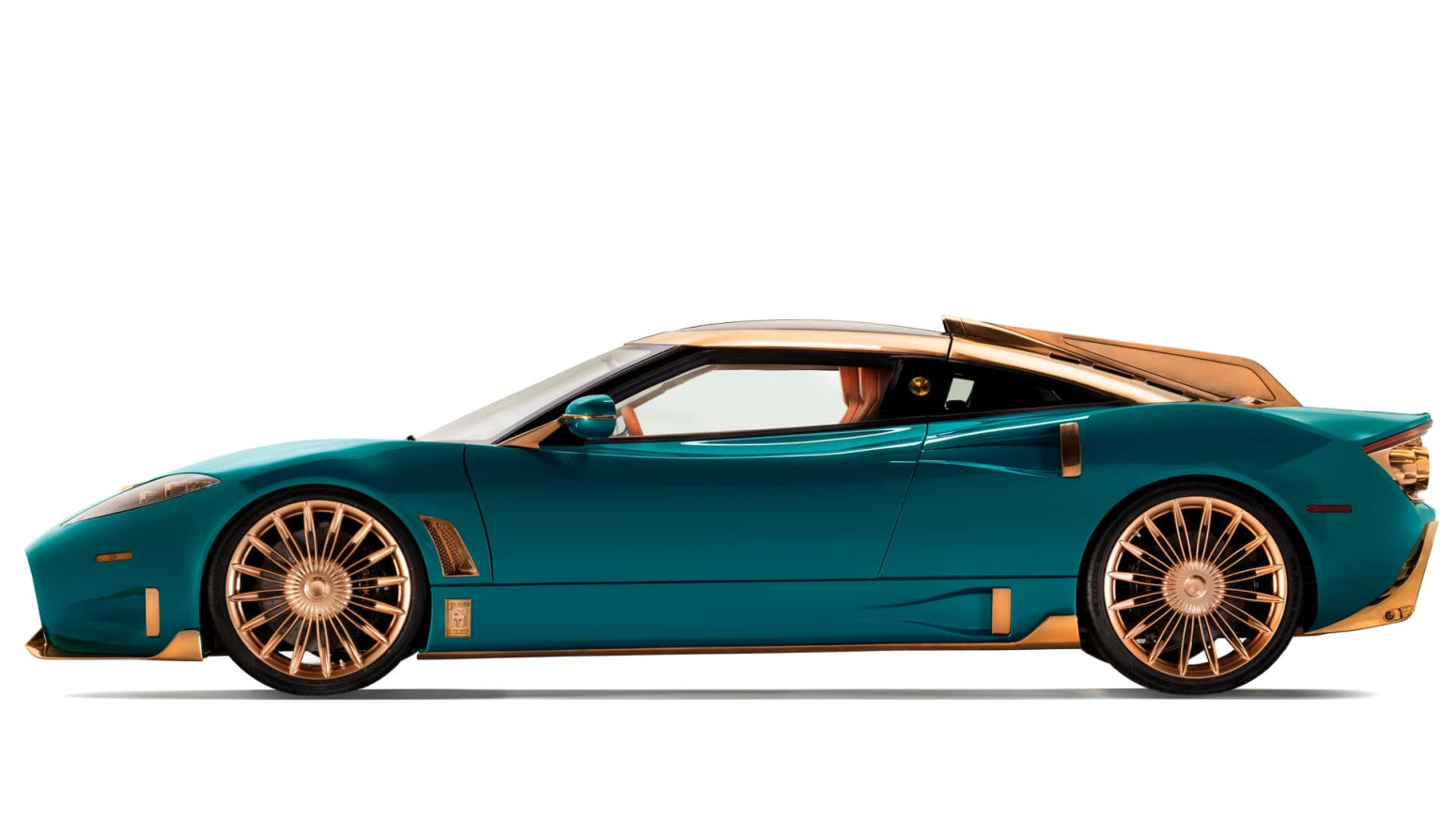 Povratak iz mrtvih: Spyker predstavio zver od 800 KS sa tri pedale FOTO
