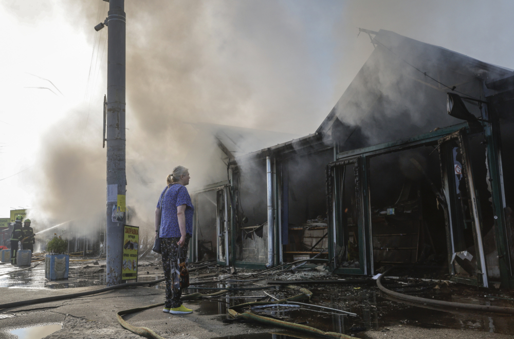 Stravični napadi na Kijev; Broje se mrtvi; Zelenskom stiže pomoć FOTO/VIDEO