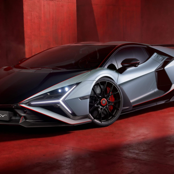 Do 100 km/h za 2,4 sekunde: Lamborghini predstavio svoj najmoćniji automobil! FOTO