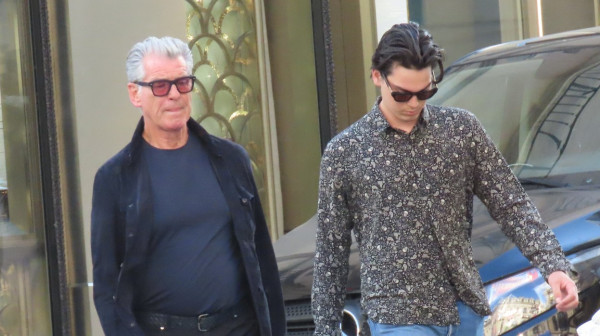 Pirs Brosnan stao u odbranu sina: "Ne zanimaju me jeftina mišljenja" FOTO