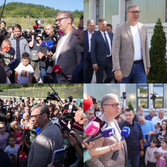 Vučić u Rači Kuršumlijskoj; Dočekali ga građani; Razgovara sa narodom i rešava probleme FOTO