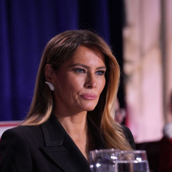 Tramp je vara? Melanija besna; Isplivale poruke sa bliskom saradnicom FOTO