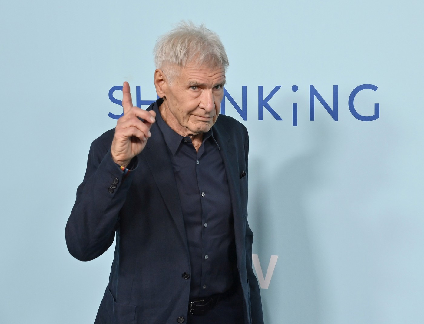 Sve oči uprte u Emi 2026: Večeras se piše istorija, evo šta nas očekuje