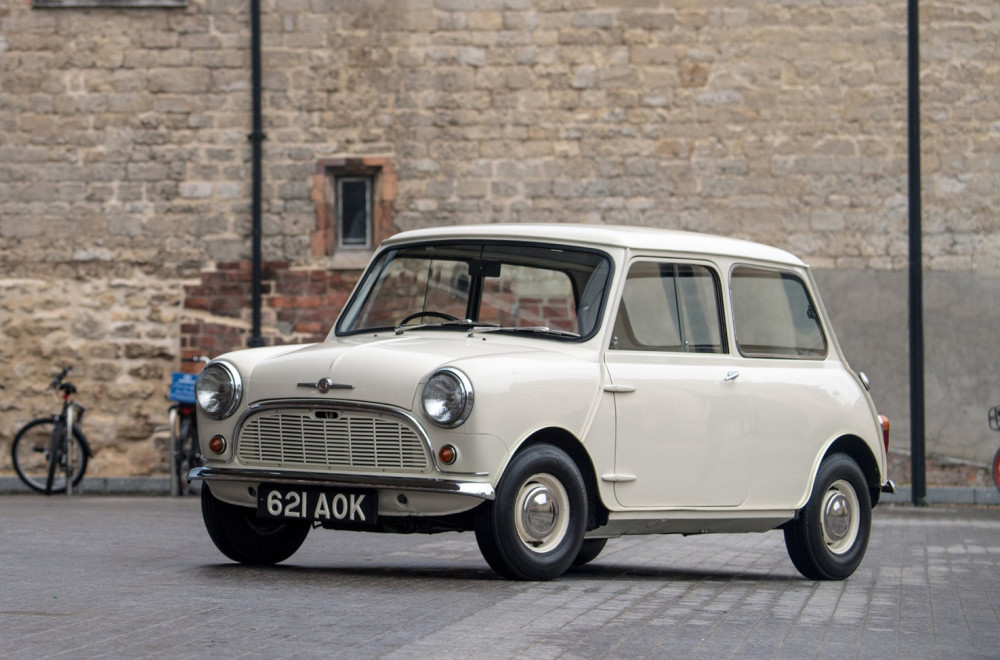 Mini Cooper kao nikad do sada: Posle skoro 70 godina stiže velika promena