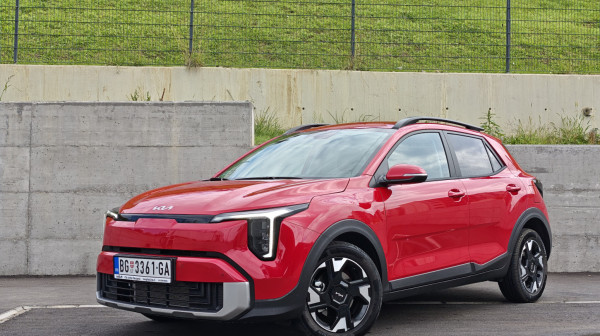 Vozili smo: Kia Stonic – 100 KS i automatik, da li je to prava mera?
