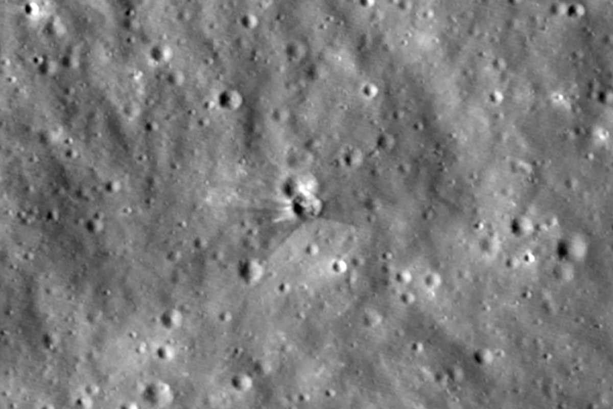 NASA pokazala šta je SpaceX uradio mesecu: Novi krater ostavlja bez reči FOTO/VIDEO