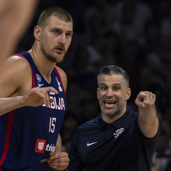 Alimpijević poveo 14 igrača u Francusku