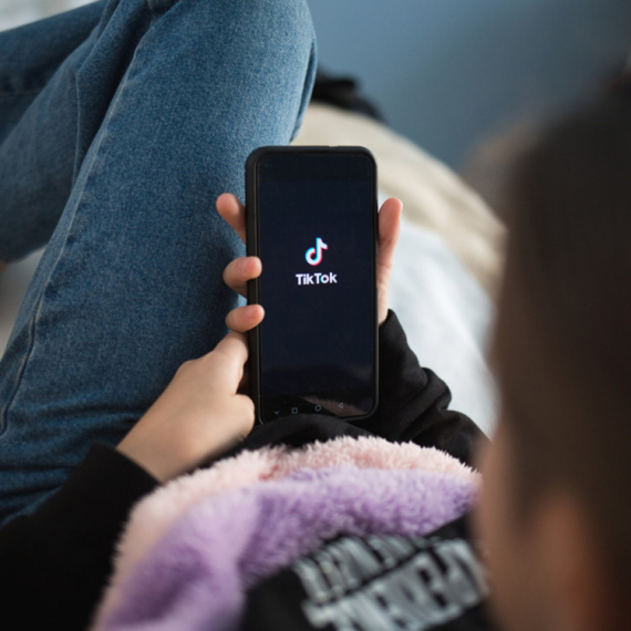 TikTok plaća 400 miliona dolara zbog dece: Pala velika nagodba u SAD