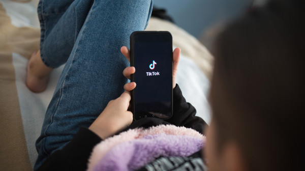TikTok plaća 400 miliona dolara zbog dece: Pala velika nagodba u SAD