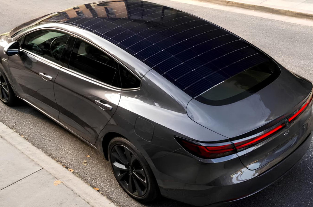 Solarni krov za EV je spreman: Evo koliko kilometara dometa zaista može da doda