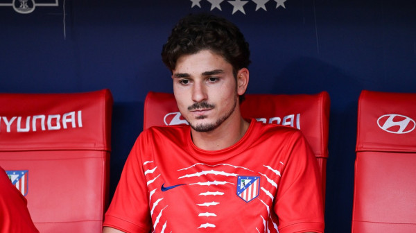 Haos u Atletiku – navijači okrenuli leđa Alvaresu, saigrači i Simeone ga brane: "Recite mu da ide" VIDEO
