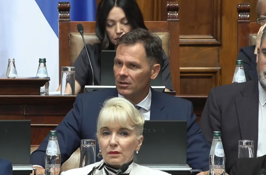 Danas vanredna sednica Skupštine Srbije; Mali: Dva osnova za rebalans budžeta